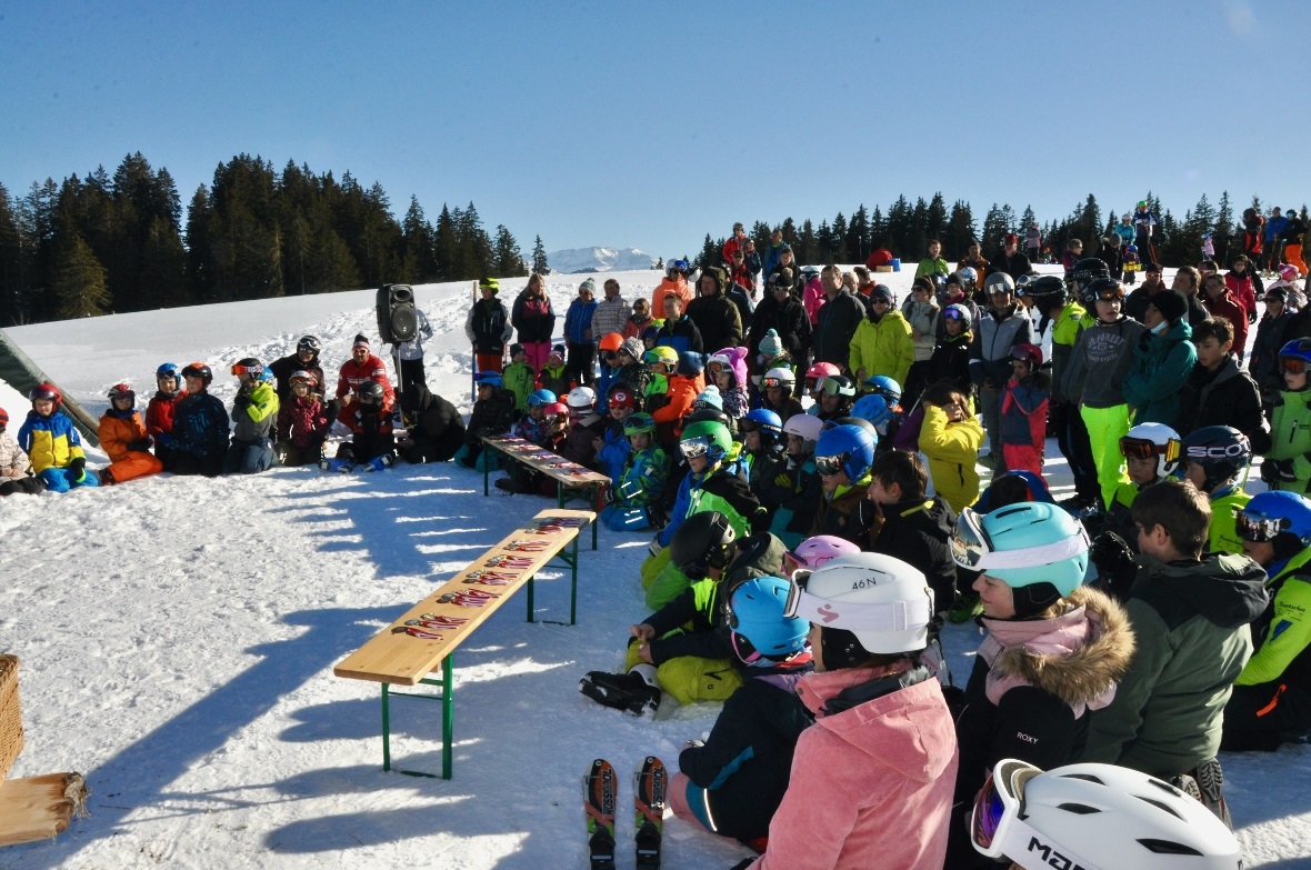 Gespannte Blicke vor der Rangverkündigung.