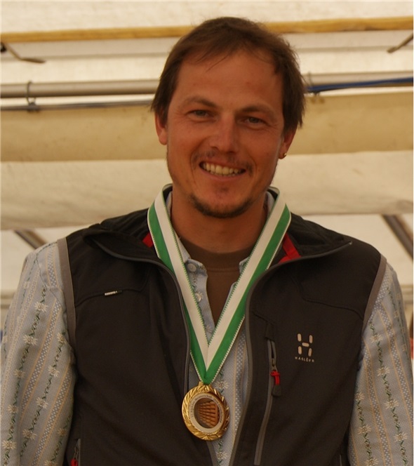 Gold für Adrian Zeller, Lenk in der Kategorie AOC-Alpkäse.