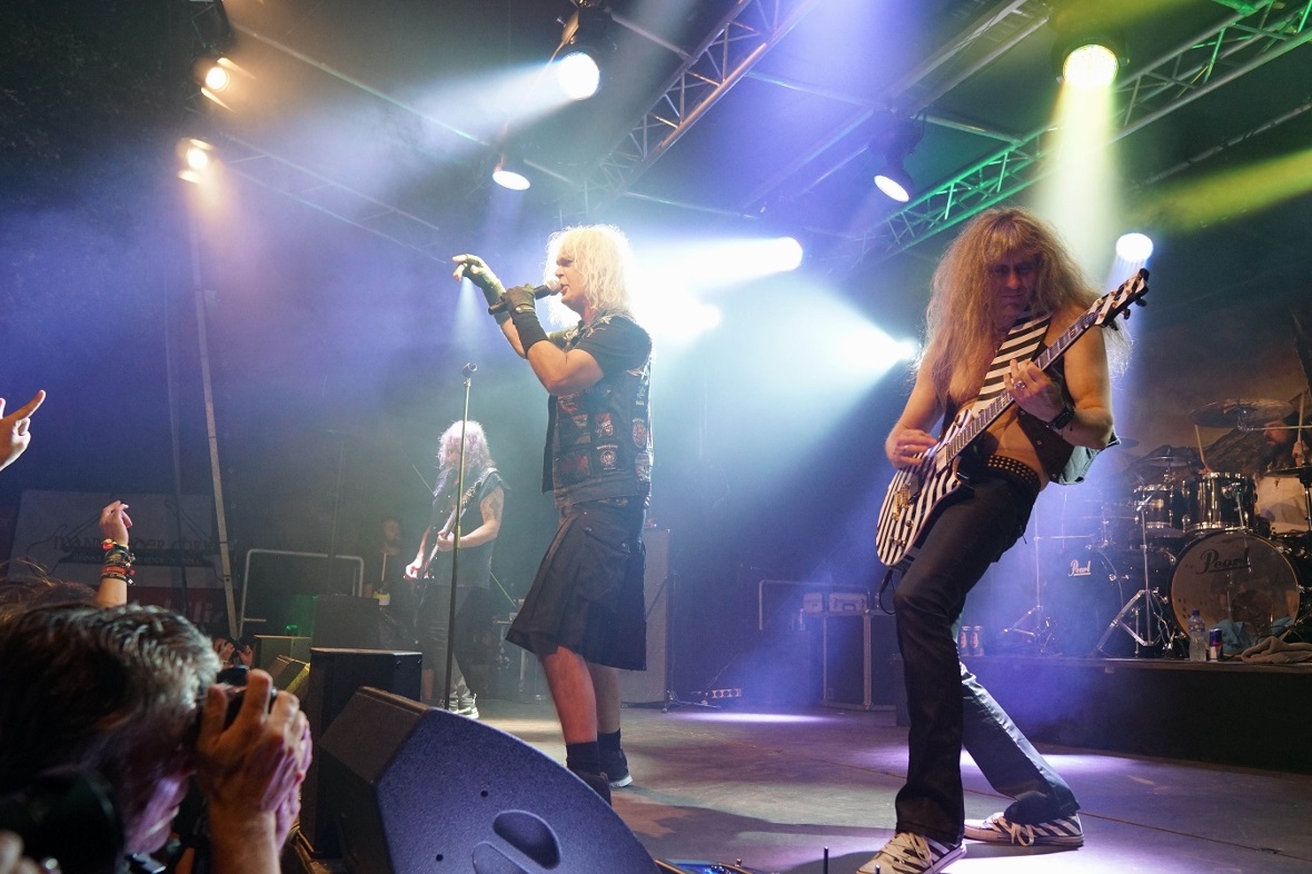 Grave Digger-Sanger Chris Boltendahl und Gitarrist Axel Ritt