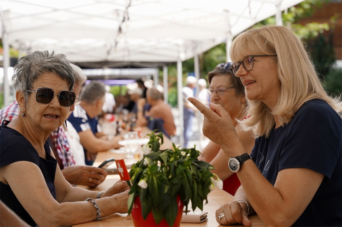Gross- und Gemeinderätin Anne Speiser im Gespräch. 