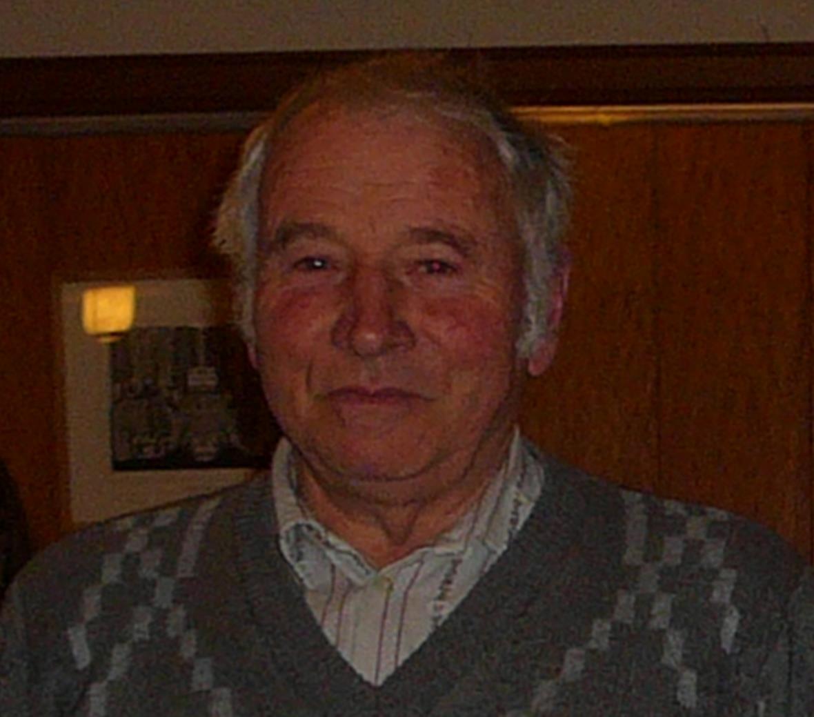 Grosse Ehre für Hans Ast.