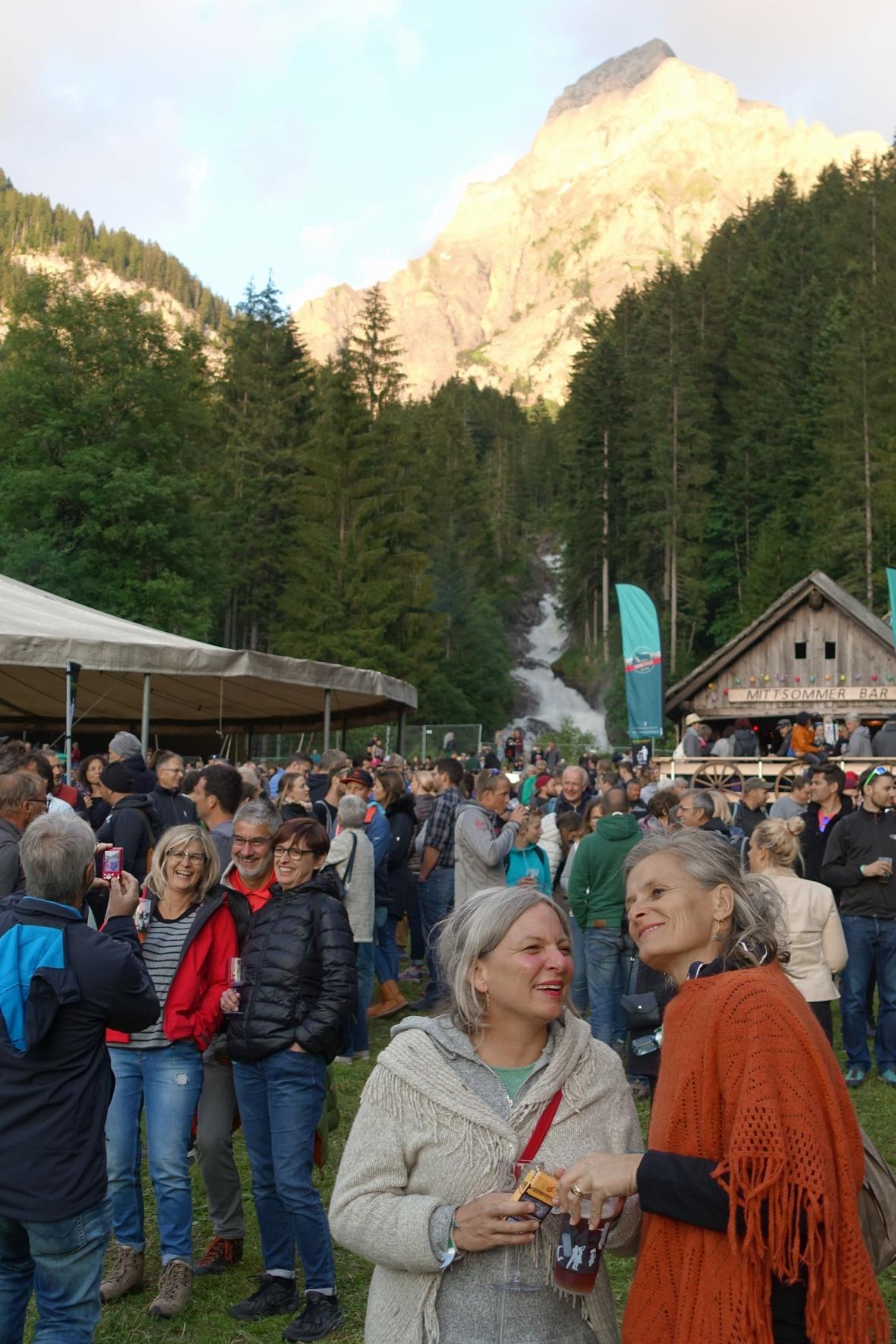 Grosses Wetterglück, hochkarätige Bands und eine ausgesprochen friedliche Stimmu...