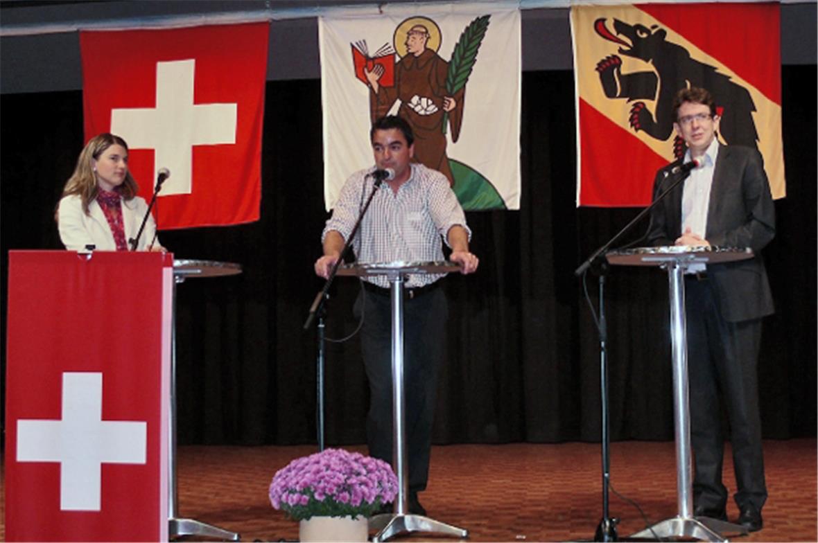 Grossrat Thomas Knutti (Mitte) empfingen die SVP-Nationalräte Nadia Pieren (link...