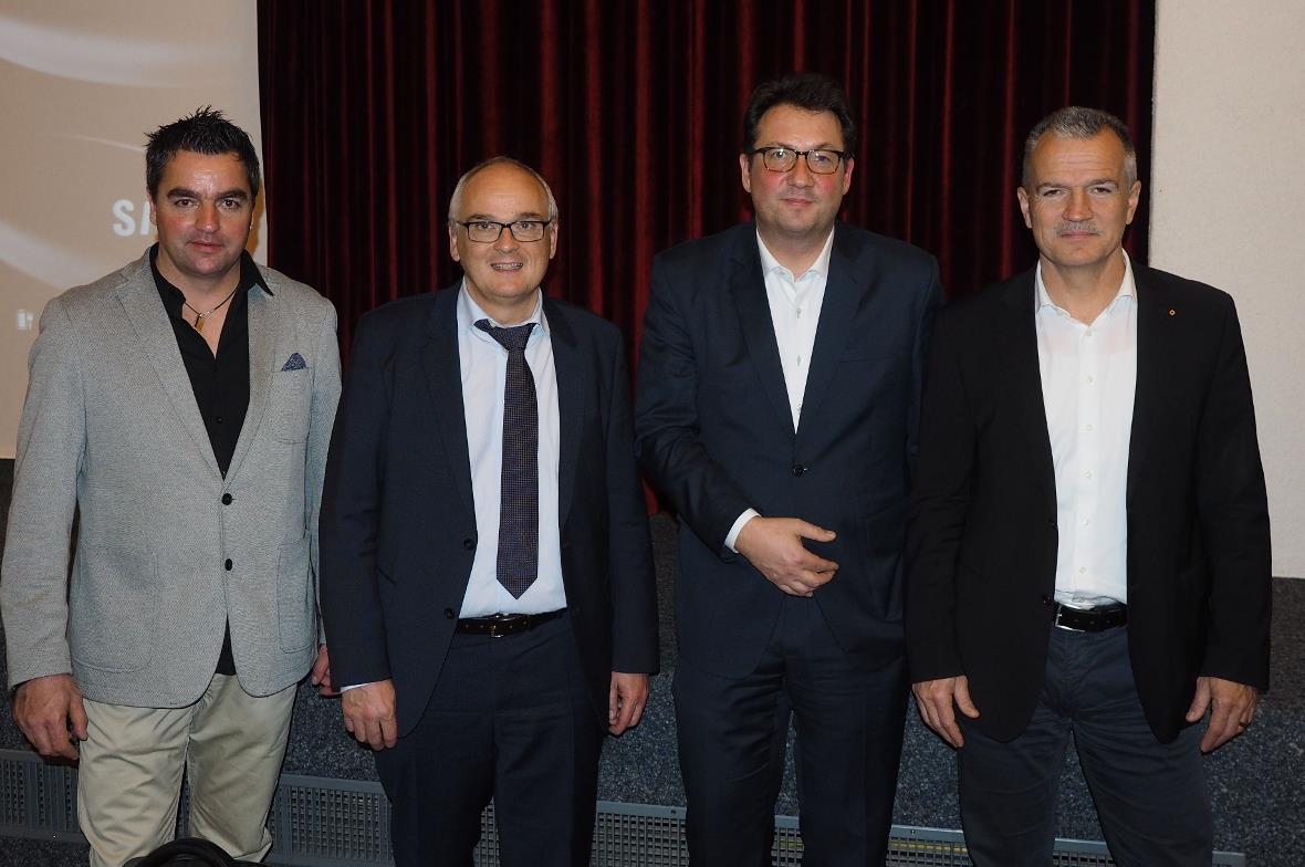 Grossrat Thomas Knutti, Präsident der IG Spitalversorgung Simmental-Saanenland, lud die Verantwortlichen für das Spital nach Zweisimmen ein, um über das weitere Vorgehen zu informieren: Regierungsrat Pierre Alain Schnegg, Verwaltungsratspräsident Thomas Bähler und Bruno Guggisberg, CEO der Spital STS AG.