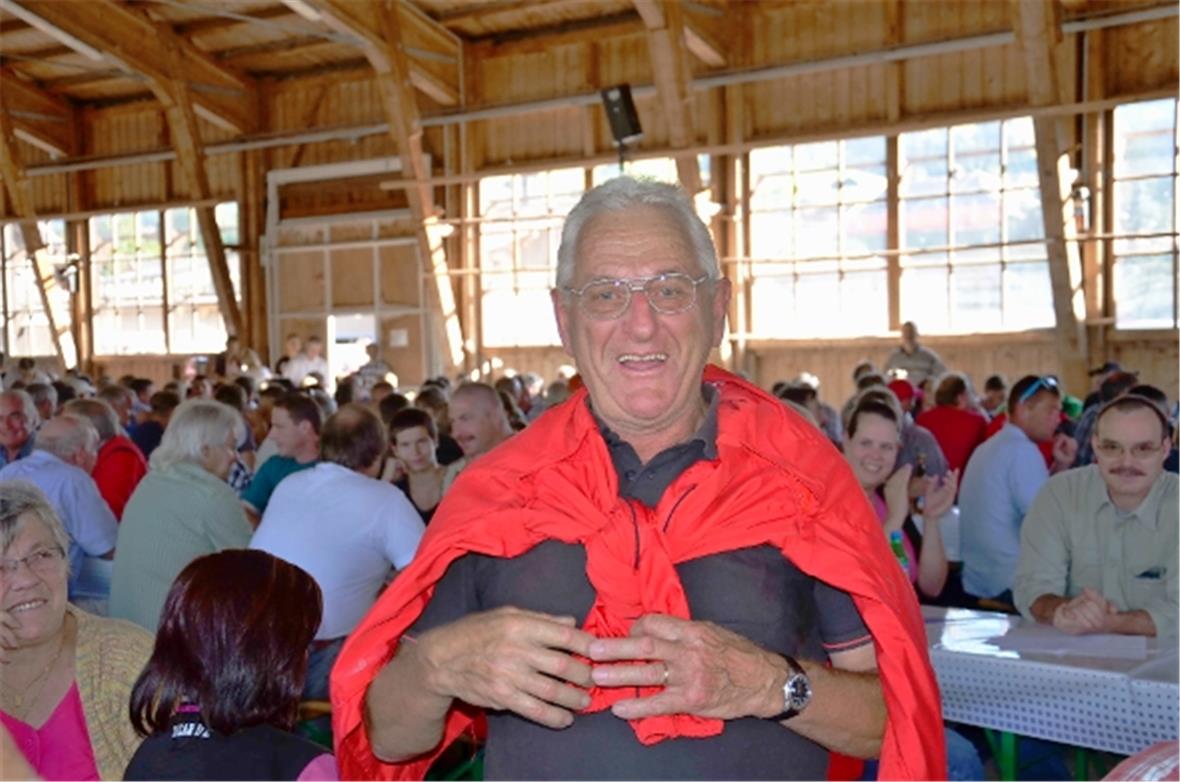 Hans Rieder strahlt besonders. Nach Viktor Gobeli im Vorjahr gelang auch dem 76-jährigen mit 34 Punkten die 60. Auszeichnung am Mannenberg.