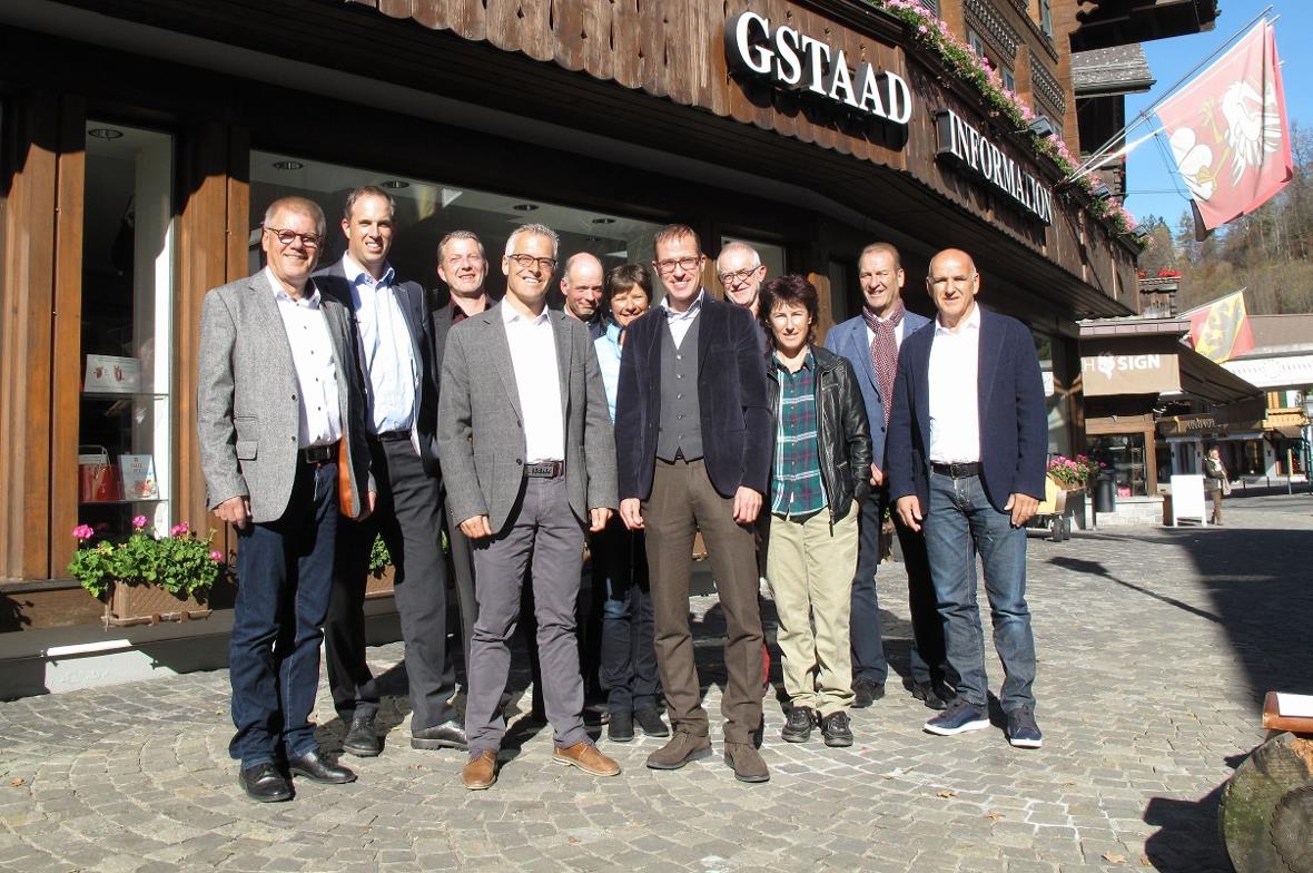 Hansjörg Schneider (Präsident LST), David Matti (Präsident GST), Oliver Zolin (LST), Albert Kruker (Direktor LST), Matthias Oehrli und Christa Hauswirth (Vorstand GST) Sébastien Epiney (Direktor GST), Heinrich Summermatter und Pia Perren (LST), Hansueli Brand und Carlo Bommes (Vorstand GST).