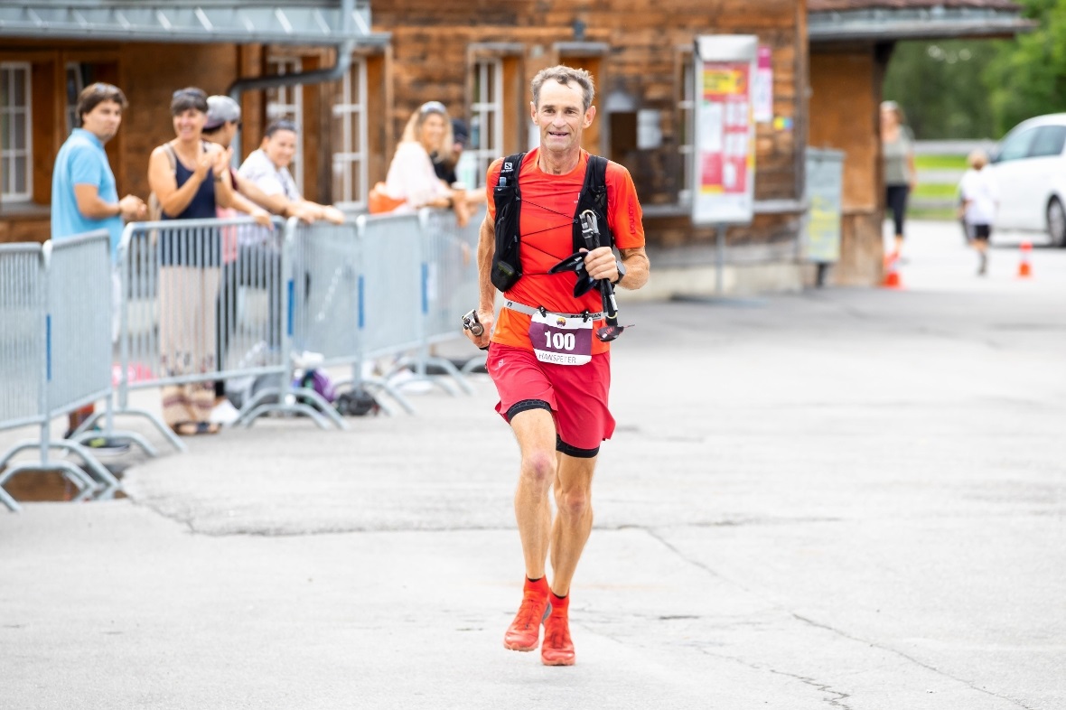 Hanspeter Müller beim Zieleinlauf am Sonntag.