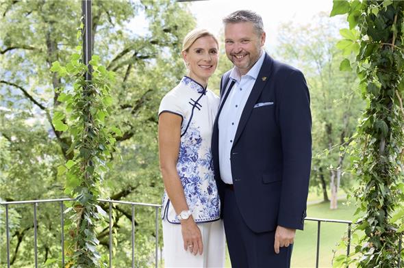 Heike Schmidt und Jan Stiller beenden ihre Zeit im Lenkerhoft auf Ende 2024.