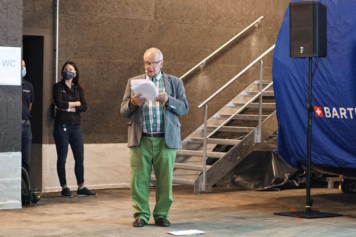 Heinz Brand bei seiner Rede an die Aktionäre.