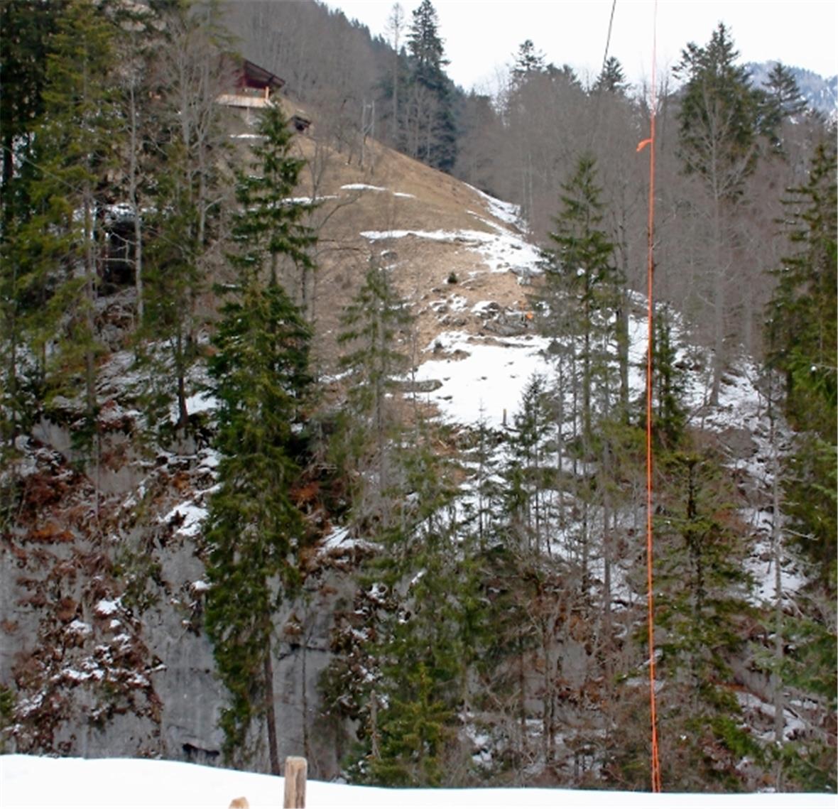 Hier wird die Seilbrücke hinkommen