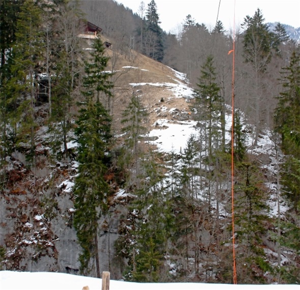 Hier wird die Seilbrücke hinkommen