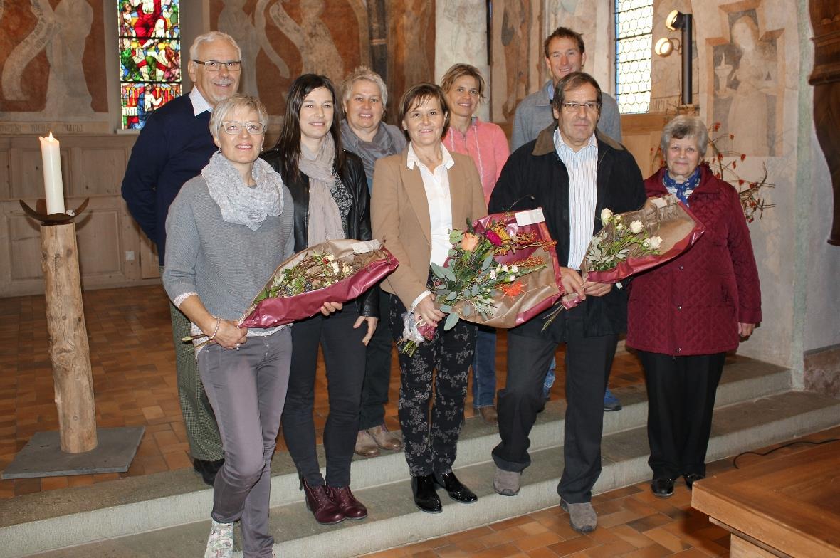 Hinten (v.l.): Jürg Reber, Beatrice Kunz, Erika Messerli, Daniel Schneider. Vorne (v.l.): Maya Luginbühl, Heidi Schütz, Anna Müller, Roland Marti, Elsbeth Ueltschi.