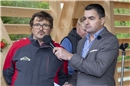 Hintergrundinfo gab Dominik Blatti, Holzbau AG Oberwil, bei der Befragung durch ...