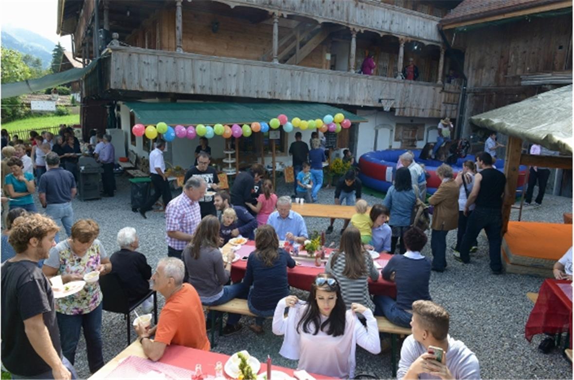 Hochbetrieb im Garten