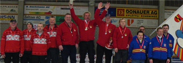 Höchste Liga: 2. Zweisimmen, 1. Solothurn, 3. Platz ESC am Bachtel.