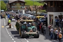 Hunderte säumten die Kantonsstrasse beim grossen Festumzug durch Därstetten.