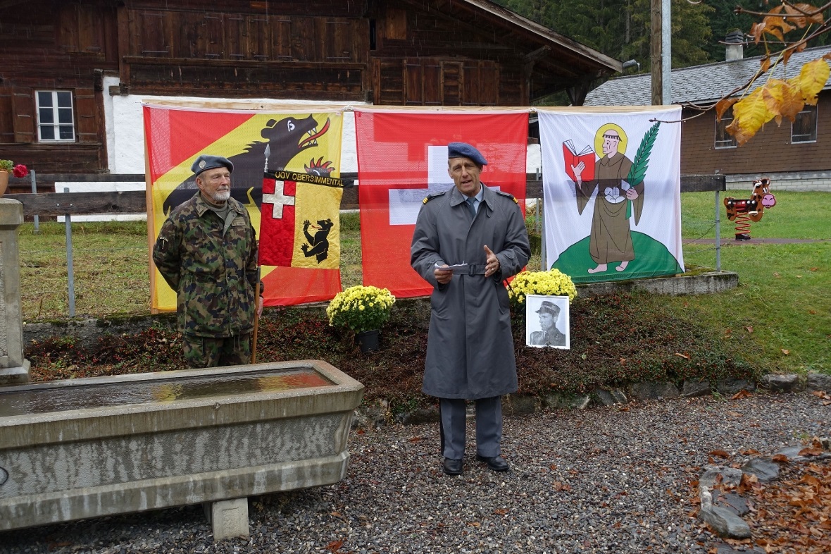 Im Beisein von seinem Onkel und UOV-Präsidenten Werner Fischer fand Oberst Marku...