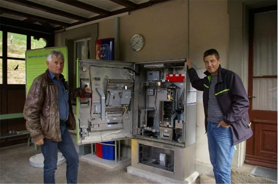 In Weissenburg wurde der Billettautomat schon am 12. Oktober abgebaut.