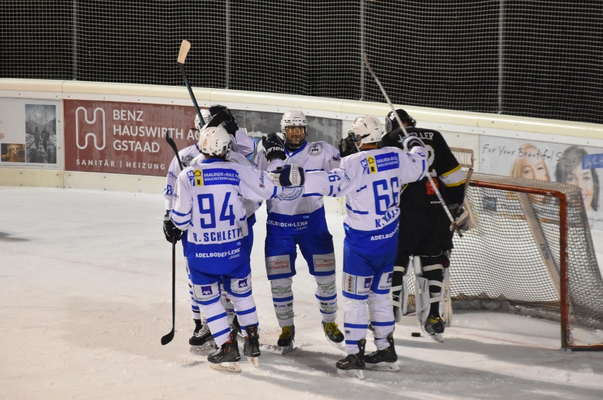 In den letzten drei Partien konnte der EHC L-Z stets einen Sieg bejubeln.
