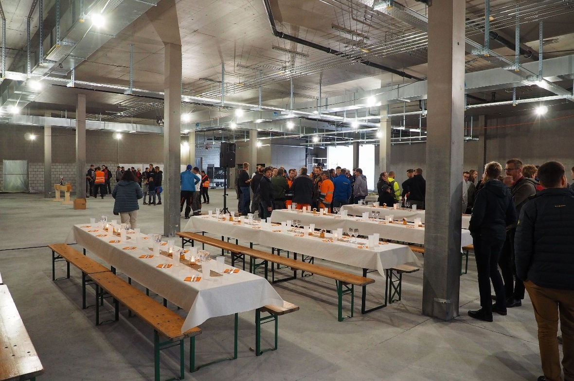 In dieser neuen Migros-Filiale soll ein grösseres Sortiment angeboten werden.