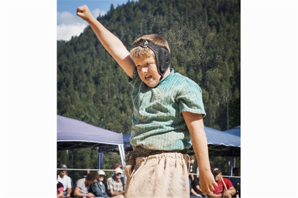 Jan Roth, Sieger in der Kategorie 04/05/06, als einziger Schwinger des Tages ung...