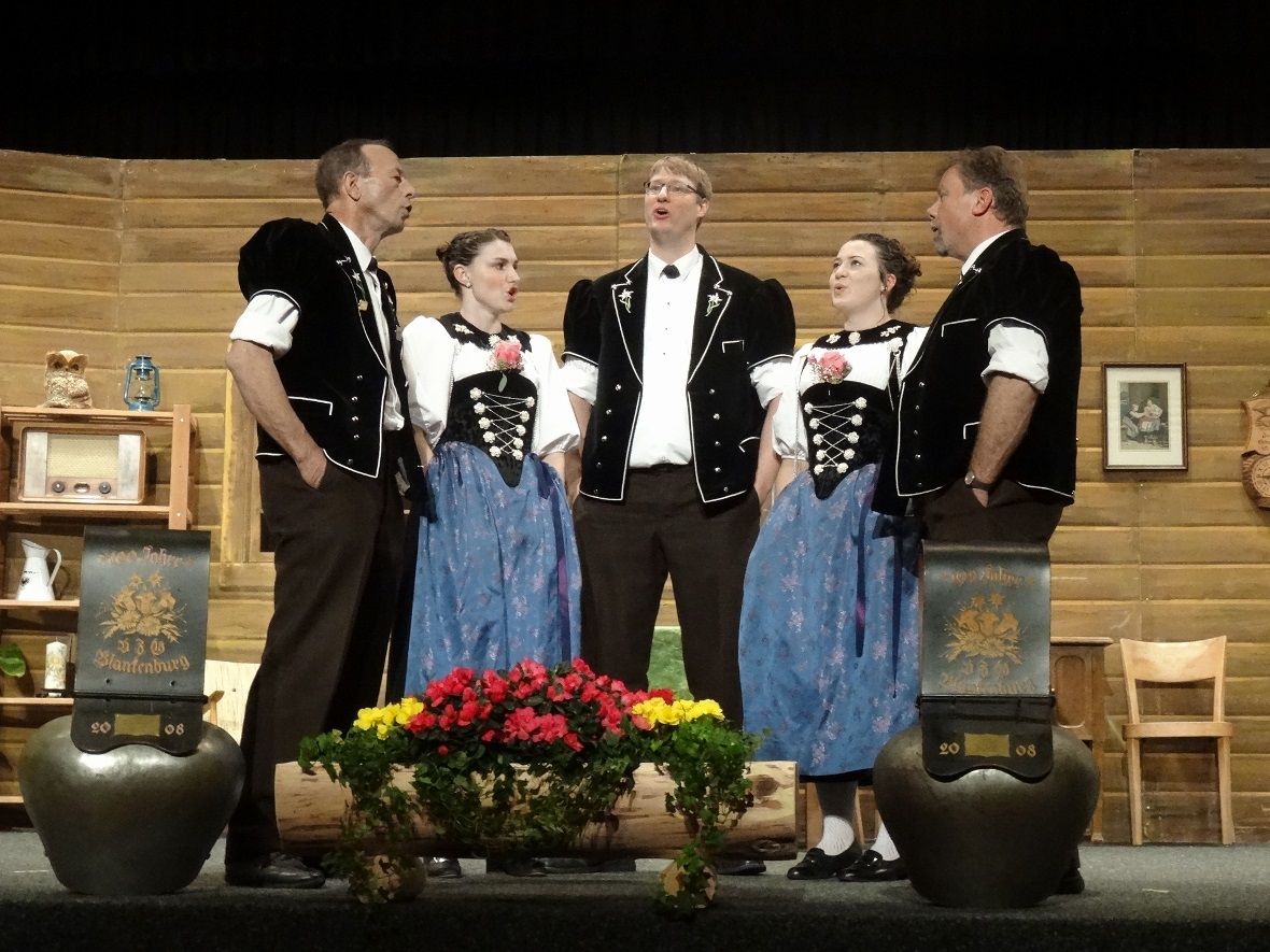 Jodlerquintett Härztön sangen mit Herz und vollen Stimmen: Peter Trachsel, Nadin...