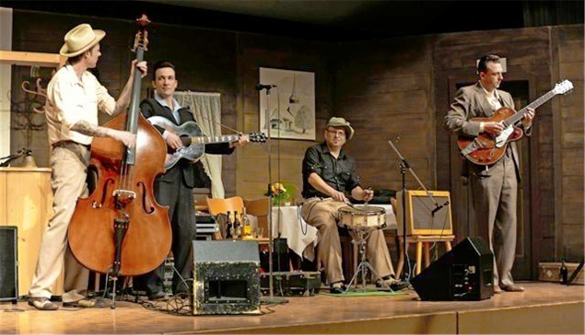 Johnny Trouble in voller Aktion