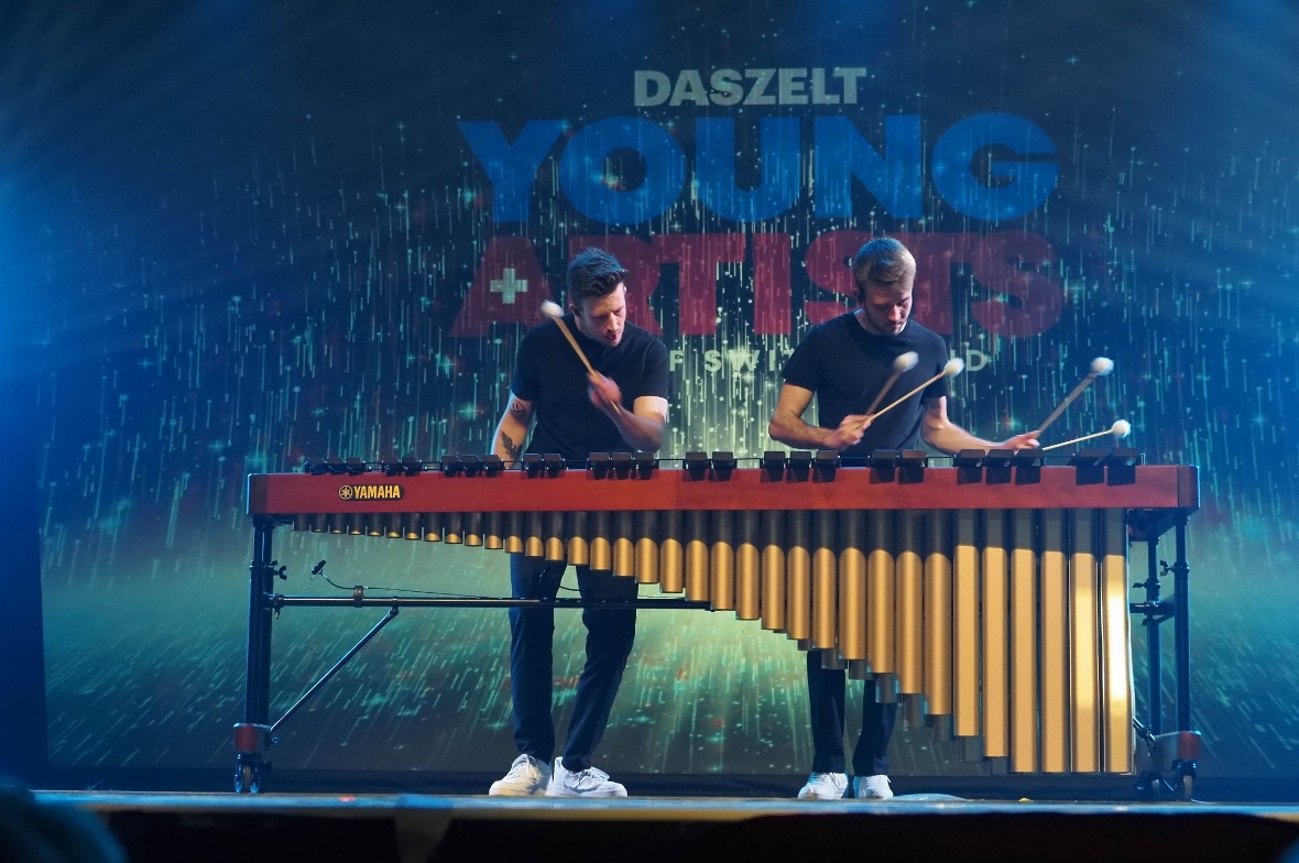 Jonas und Silas, die beiden jungen Perkussionisten aus Luzern und Zürich, konnte...