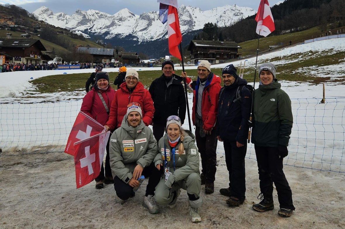 Joscha Burkhalter freut sich, mit Freundin und Teamärztin Ladina Meier-Ruge auf die Unterstützung des Fanclubs zählen zu dürfen.