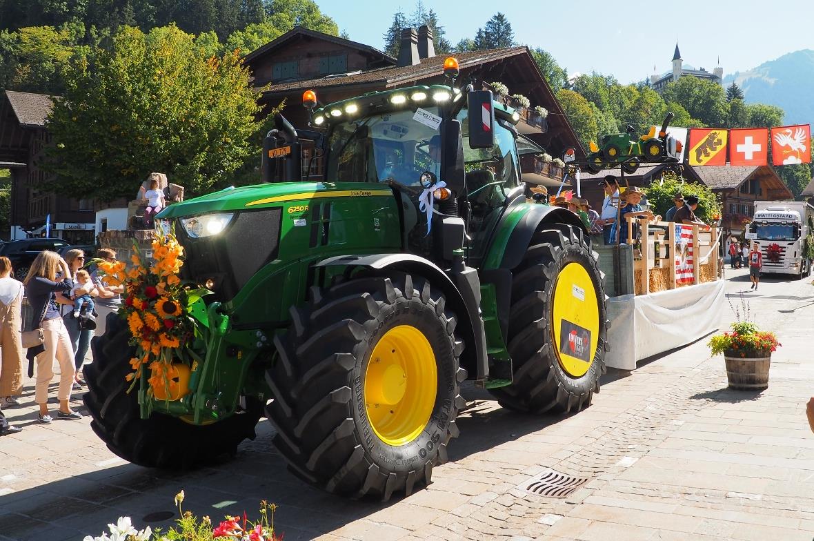 Jubiläumsumzug am Sonntag.