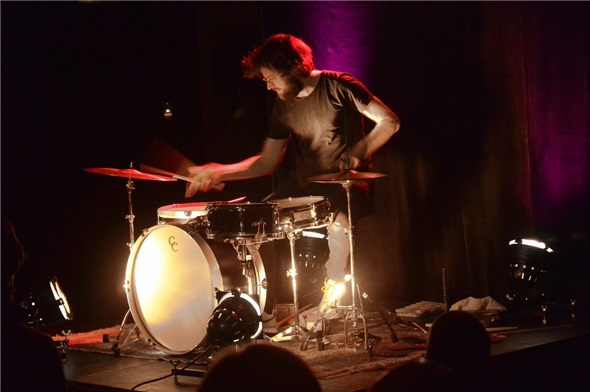 Julian Sartorius begeisterte mit hoch konzentriert dargebotenen Improvisationen.