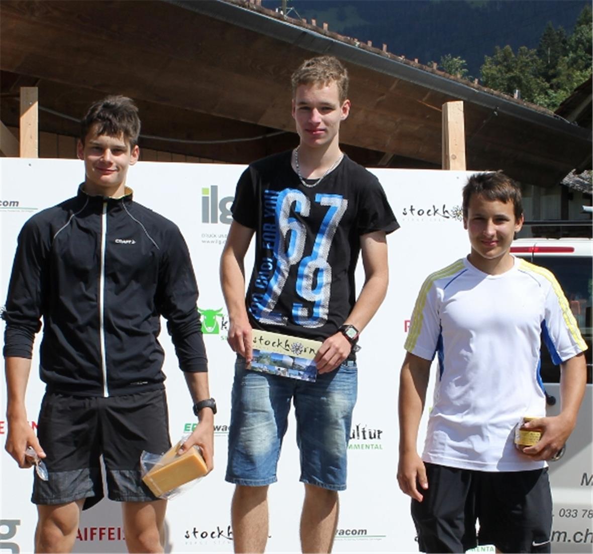 Juniorenpodest (v.l.) mit Delio Kunz, Thomas Mani, Björn Abbühl.