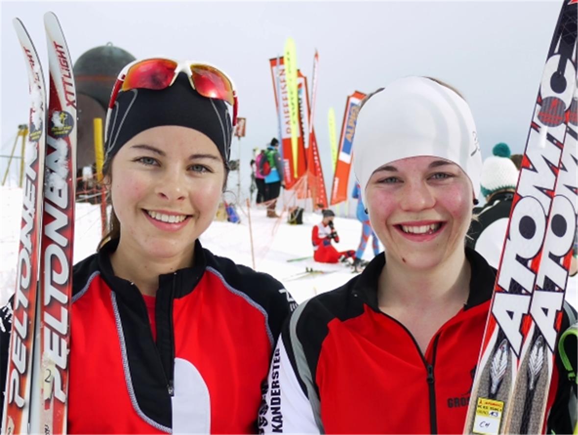 Kandersteger Gewinnerin Susi Meinen (rechts) mit der schnellsten Zweisimmner Nachwuchsläuferin Tatjana Gyger.