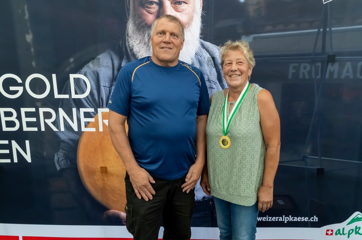 Kategoriensieger Berner Hobelkäse AOP: Monika und Martin Stähli, Burgistein, Alp...