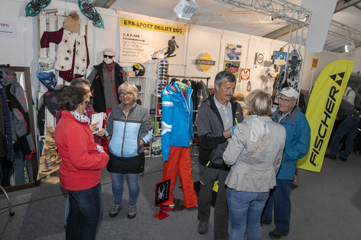 Kaum waren die Türen offen kamen schon die ersten Besucher.