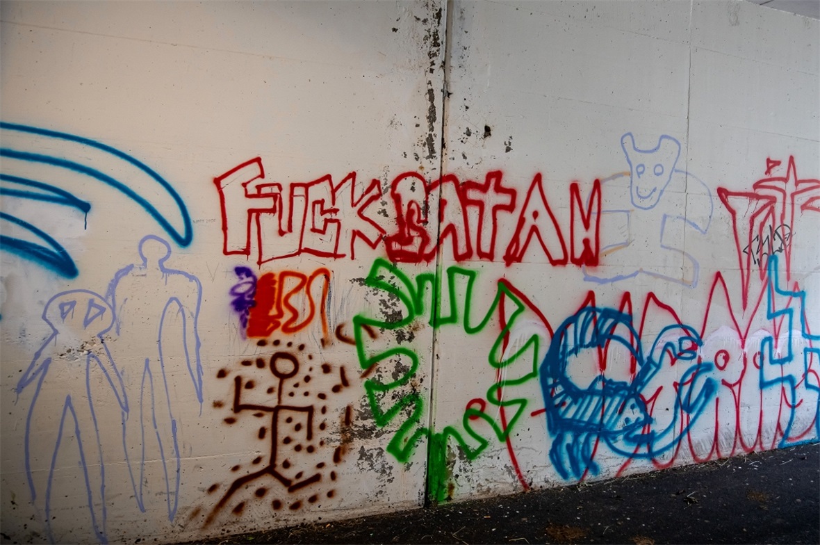 Kein schöner Anblick war es vorher in der Unterführung.