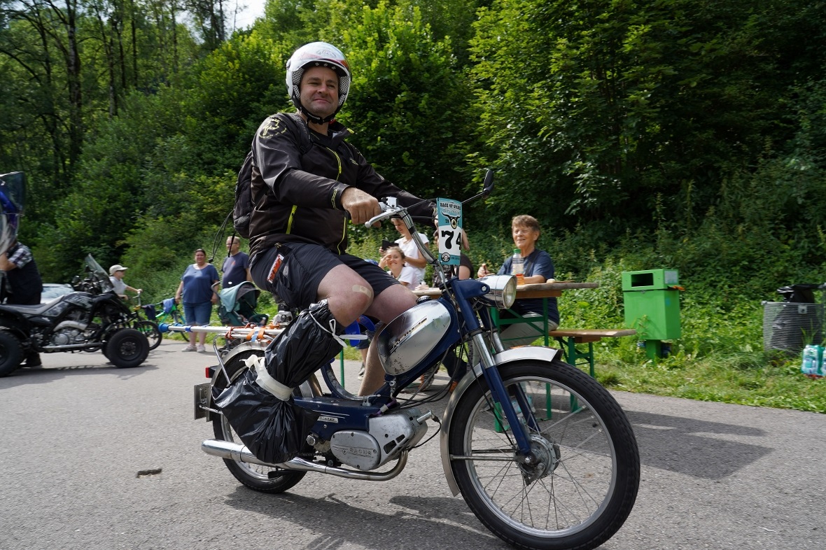Keine Gnade mit Mensch und Material: Der Töffli-Run verlangte alles ab.