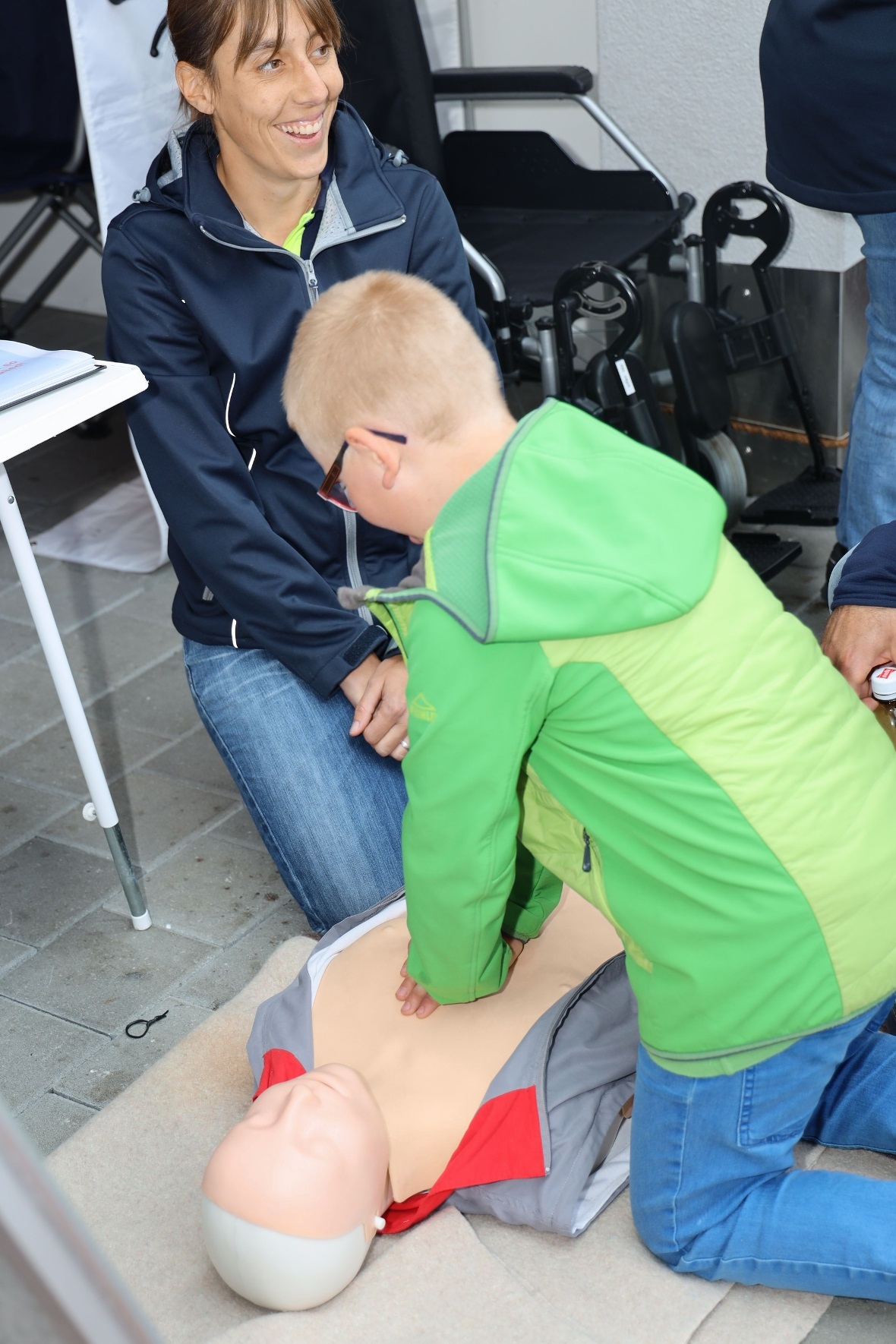 Keiner zu klein Helfer zu sein