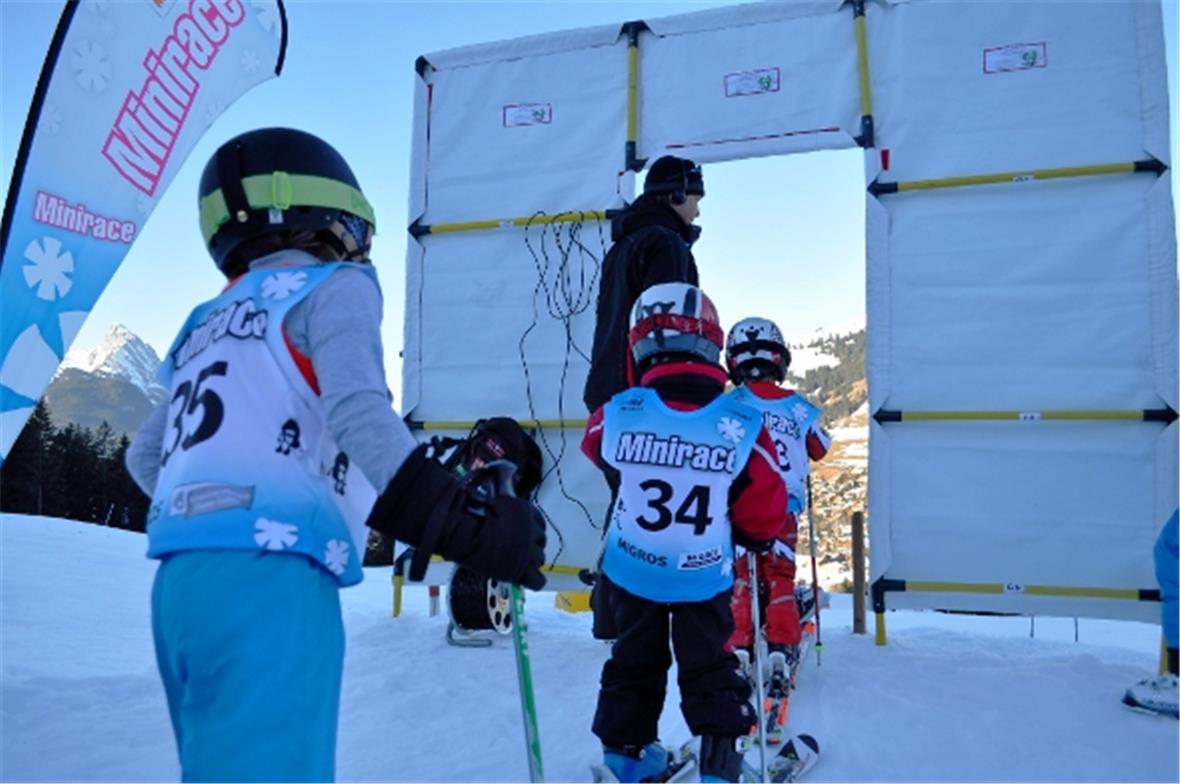 Keiner zu klein, ein Rennfahre zu sein. Auch dieses Jahr schnupperten wieder zah...