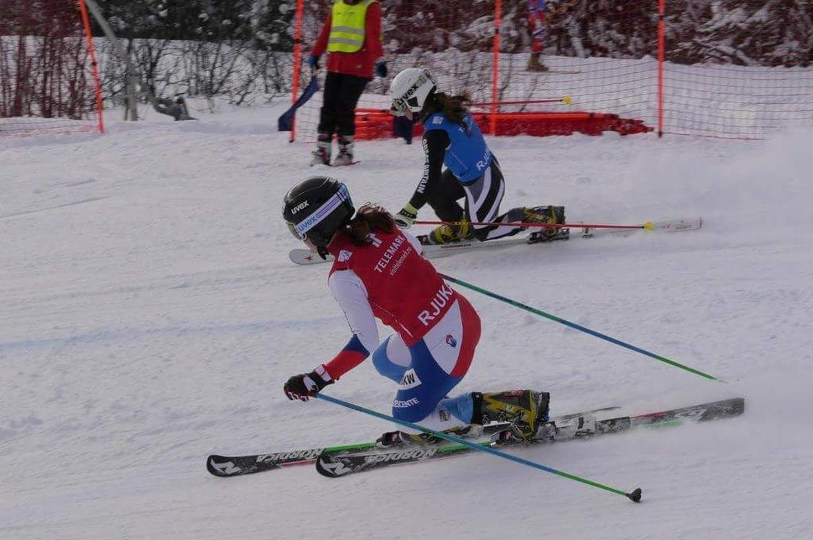 Kim Aegerter im direkten Duell gegen Jasmin Taylor (GBR) anlässlich des Weltcup ...