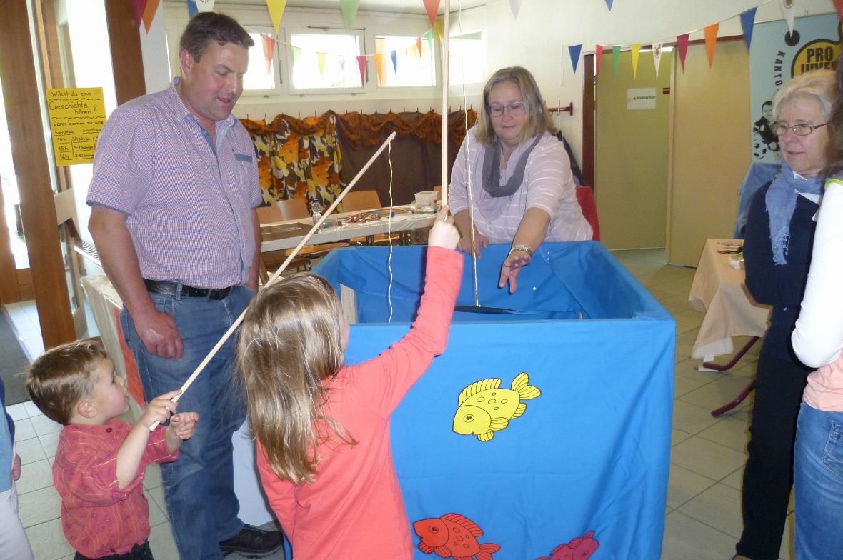 Kinderecke mit Glücksfischen