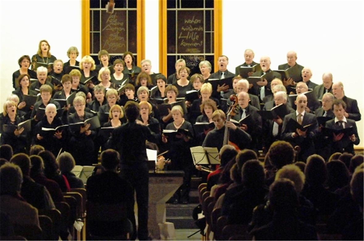 Kirchenchöre Lenk und St. Stephan erfreuten mit etwas anderem Oratorium: «Die Geburt Christi» von Heinrich von Herzogenberg