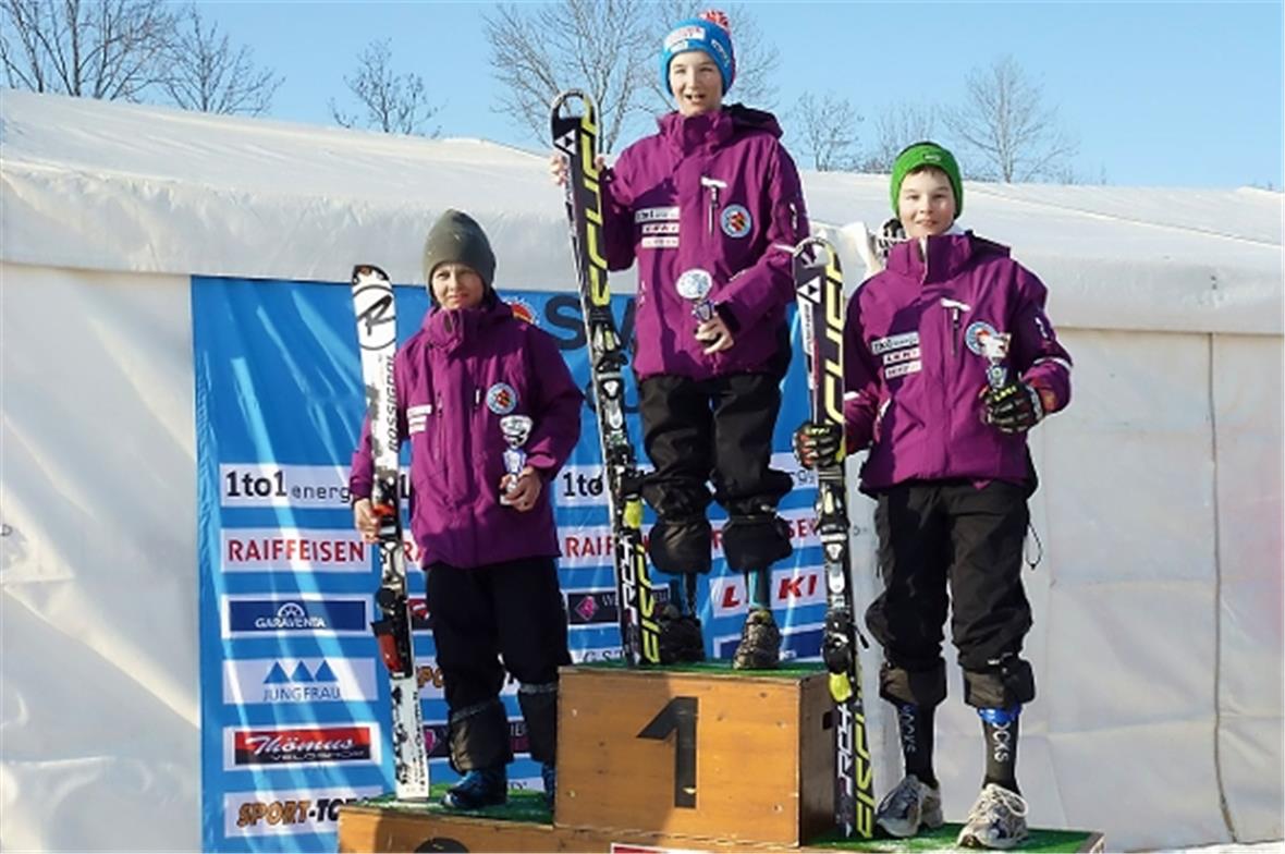 Knaben JO 1, 1. Rennen: v.l. 2. Mathias Grünenwald, Zweisimmen; 1. Yanick Mani, ...