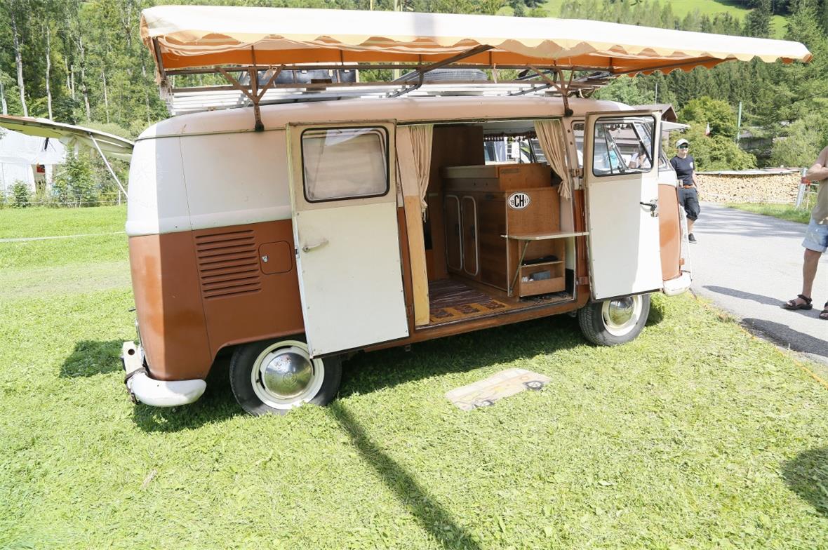 Knarrig und rostig, aber immer noch ein VW Bus