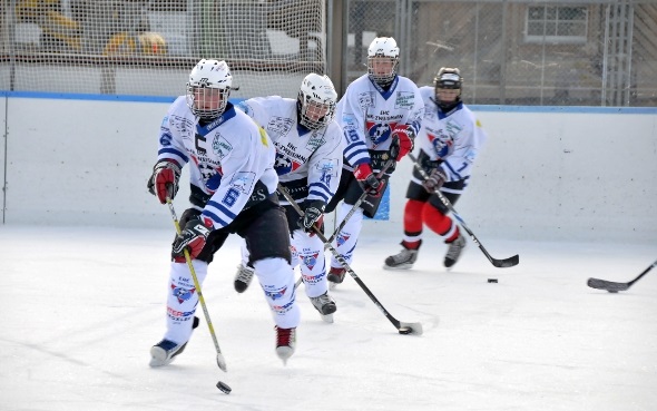 Konzentriertes Einlaufen, die solide Grundlage zum Sieg.