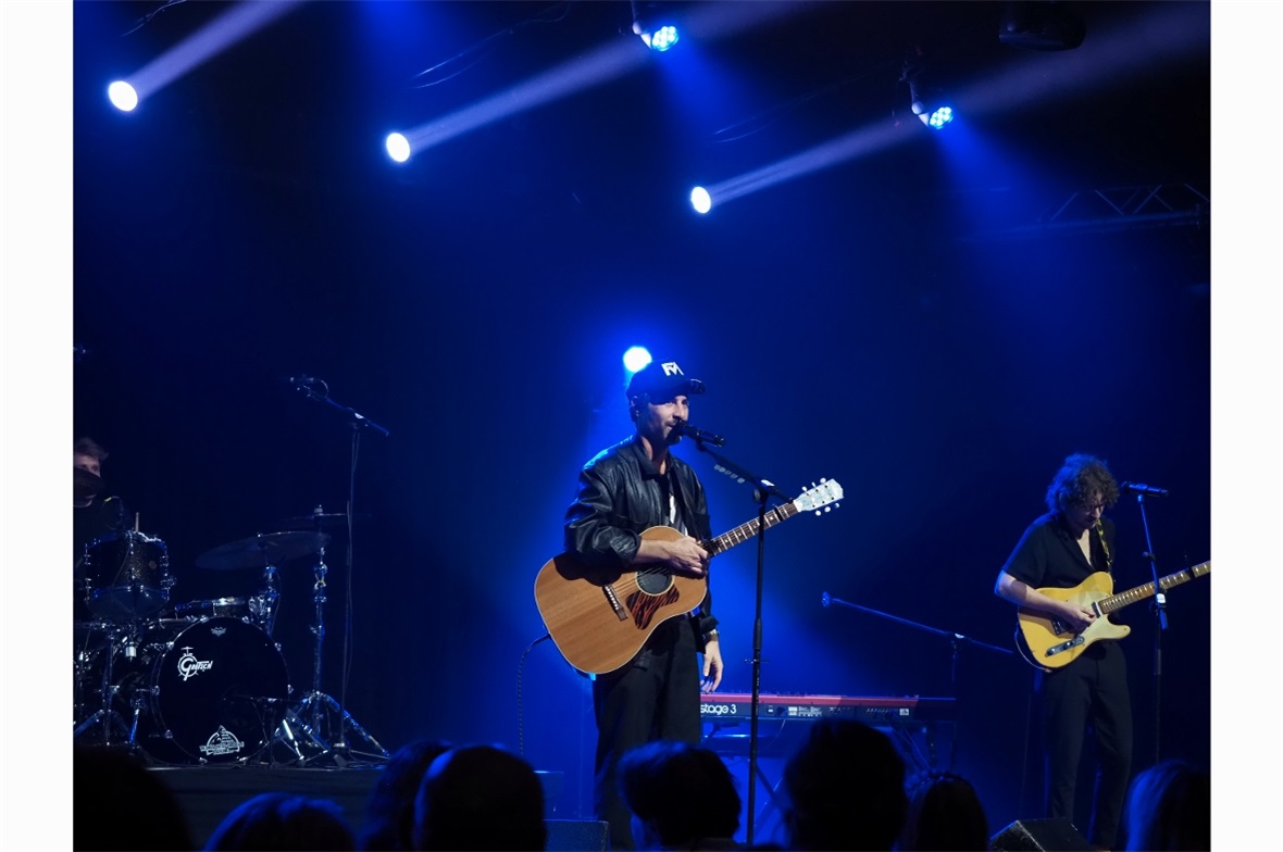 Konzert Max Giesinger am 14. Februar 2026 in Das Zelt an der Lenk.