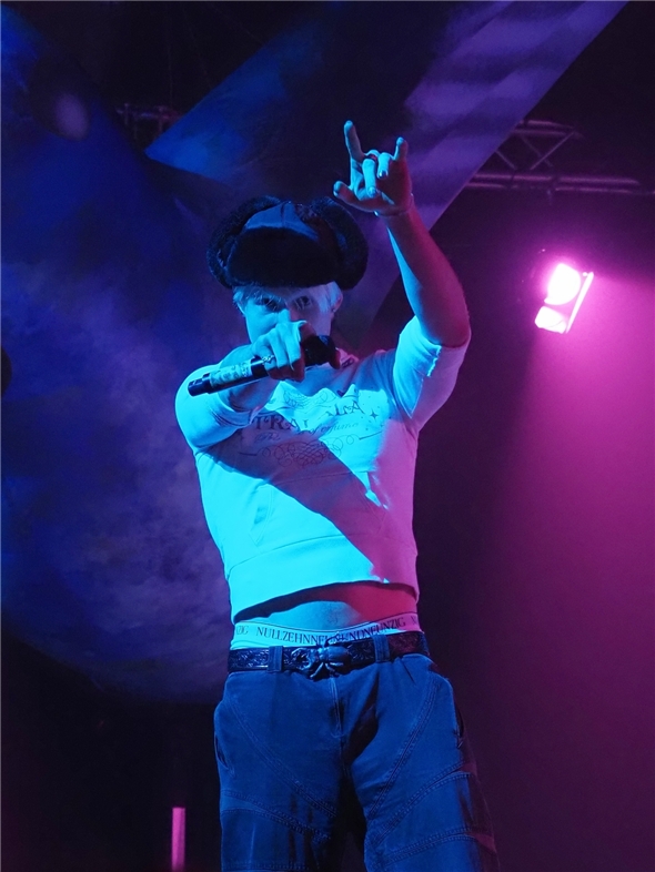 Konzert von der Deutschen Band 01099 im Zelt.