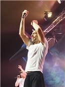 Konzert von der Deutschen Band 01099 im Zelt.