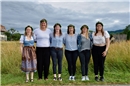 Kranzerinnen (v.l.): Diana  Fankhauser (2c), Franziska Ruch (2b), Meliassa Kloss...