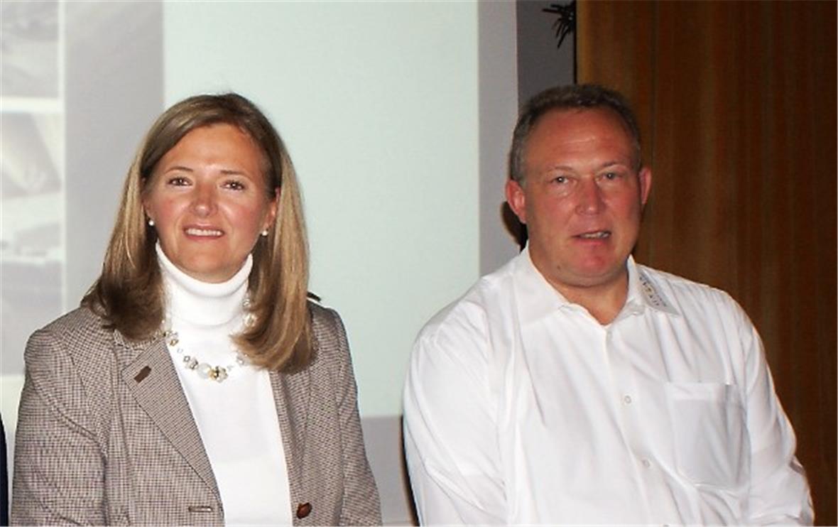 Lokale Unterstützung für das Projekt: Gemeinderatspräsidentin Anne Speiser, BDG-Direktor Armon Cantieni